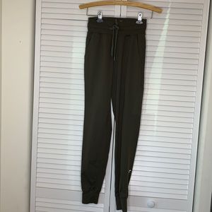 ZYIA ACTIVE Olive Ascend Joggers